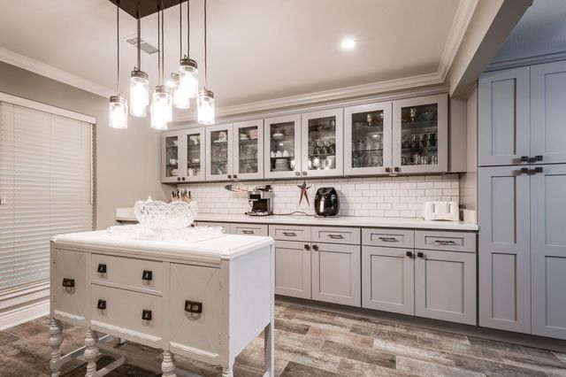 3600 Autumn Lane, Baytown, TX 77521