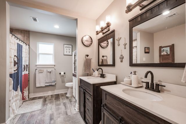 3600 Autumn Lane, Baytown, TX 77521