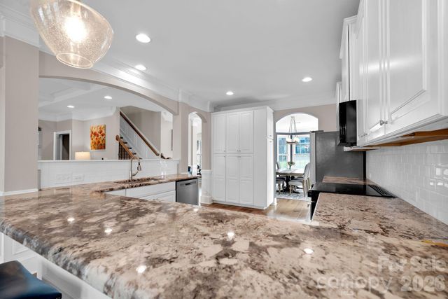 4016 Widgeon Way, Waxhaw, NC 28173