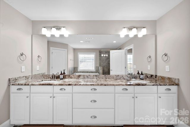 4016 Widgeon Way, Waxhaw, NC 28173