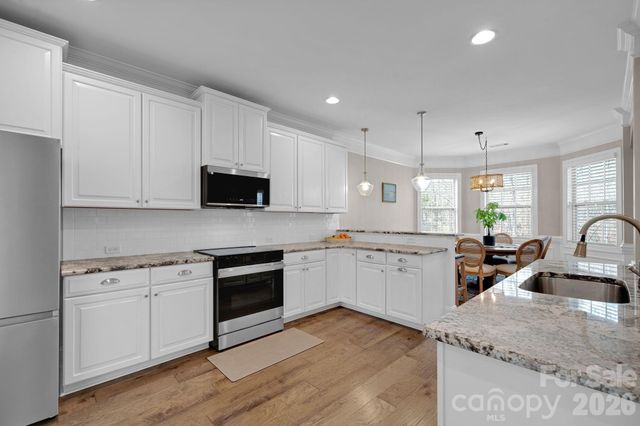 4016 Widgeon Way, Waxhaw, NC 28173