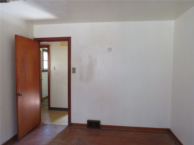 545 Park Ave, Monongahela, PA 15063