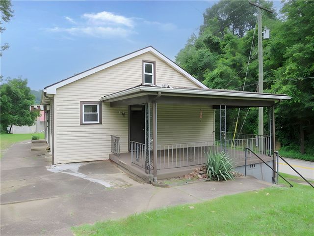 545 Park Ave, Monongahela, PA 15063