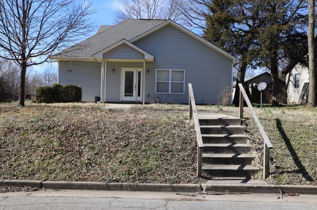 842 S Ozark Avenue, Joplin, MO 64801