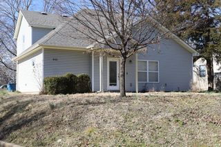 842 S Ozark Avenue, Joplin, MO 64801