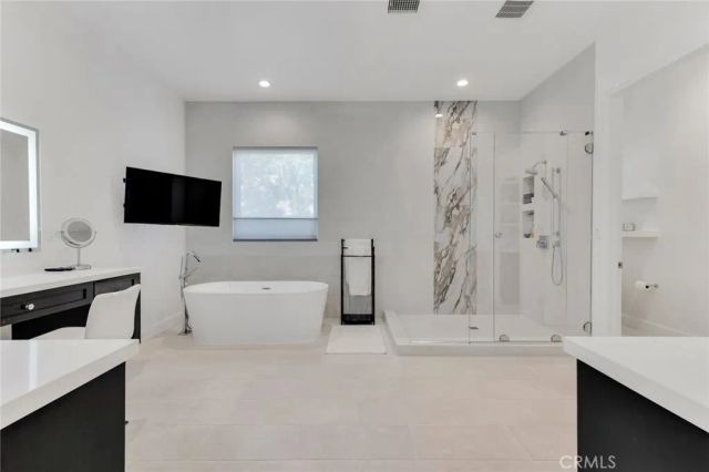 19858 Longhorn Drive, Chatsworth, CA 91311