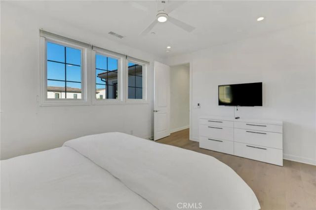 19858 Longhorn Drive, Chatsworth, CA 91311