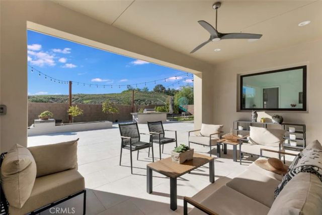 19858 Longhorn Drive, Chatsworth, CA 91311