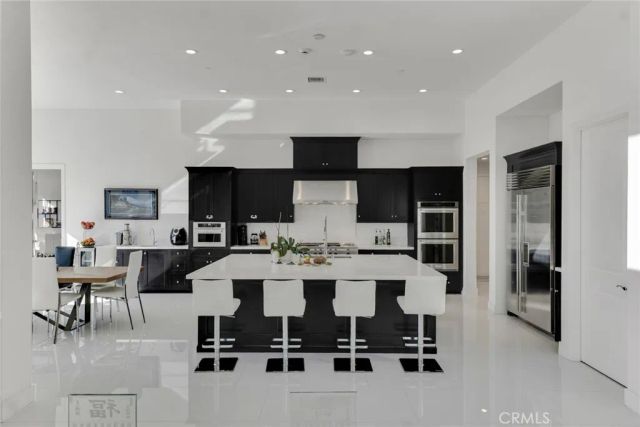 19858 Longhorn Drive, Chatsworth, CA 91311