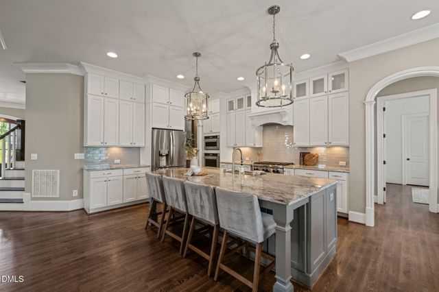 112 Honeyridge Lane, Holly Springs, NC 27540