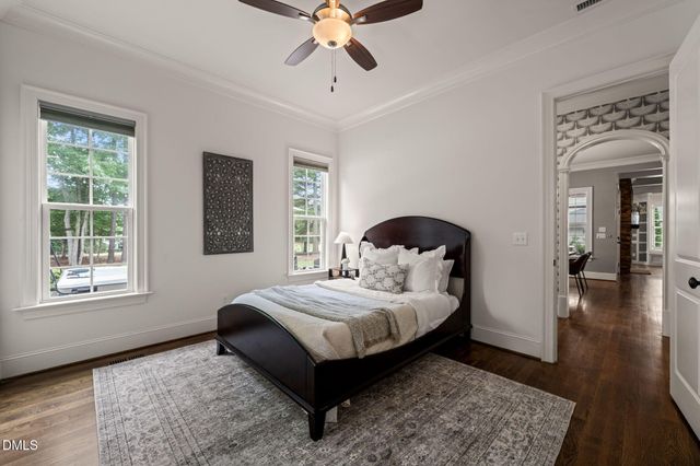 112 Honeyridge Lane, Holly Springs, NC 27540