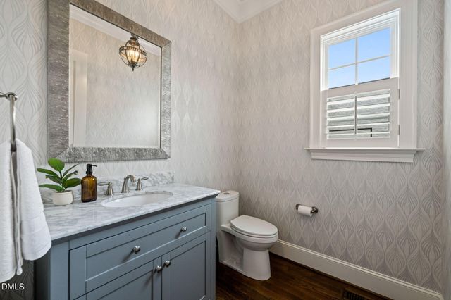 112 Honeyridge Lane, Holly Springs, NC 27540