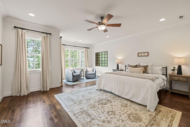 112 Honeyridge Lane, Holly Springs, NC 27540