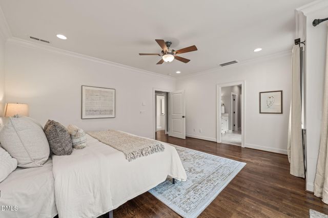 112 Honeyridge Lane, Holly Springs, NC 27540