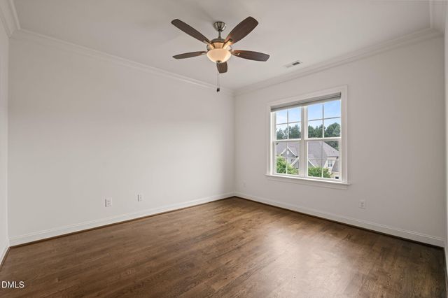 112 Honeyridge Lane, Holly Springs, NC 27540