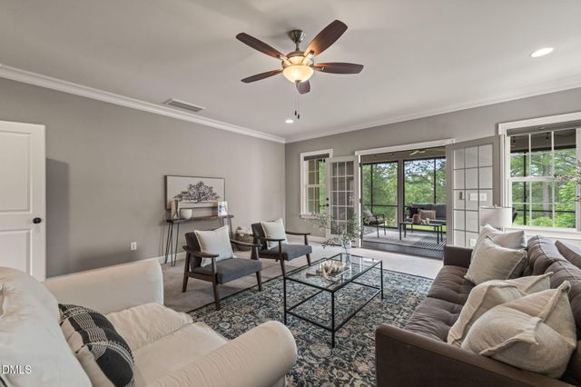 112 Honeyridge Lane, Holly Springs, NC 27540