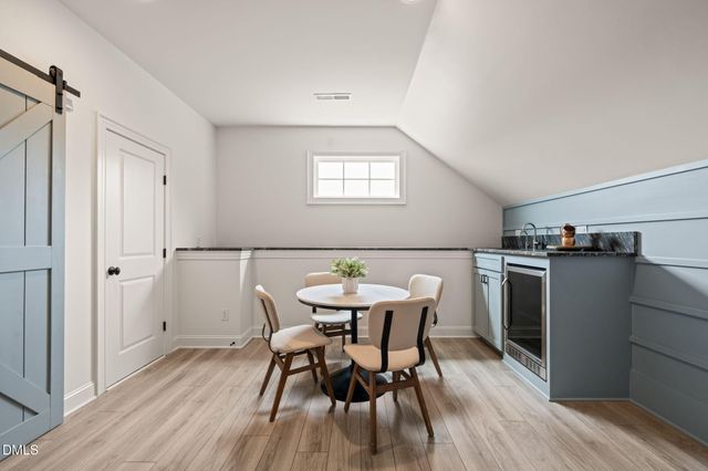 112 Honeyridge Lane, Holly Springs, NC 27540