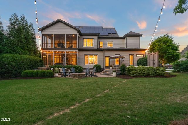 112 Honeyridge Lane, Holly Springs, NC 27540