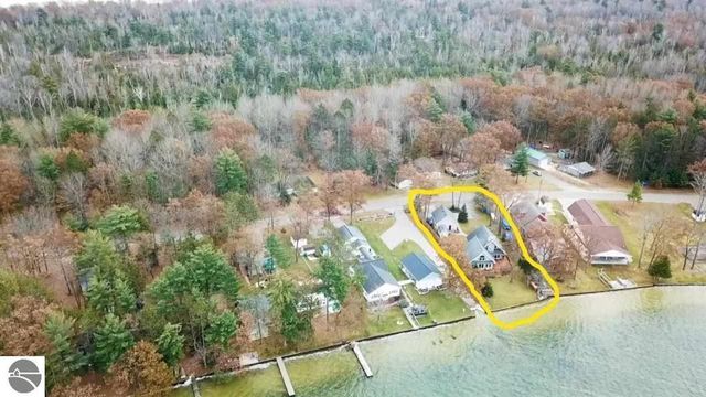 7969 E Cedar Lake Drive, Greenbush, MI 48738