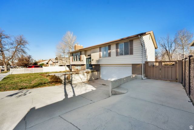 5557 S 2200 W, Salt Lake City, UT 84129