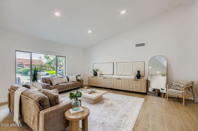 10580 E San Salvador Drive, Scottsdale, AZ 85258