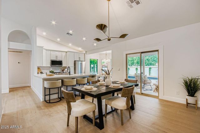 10580 E San Salvador Drive, Scottsdale, AZ 85258