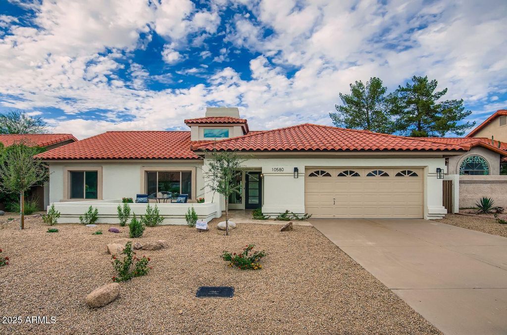10580 E San Salvador Drive, Scottsdale, AZ 85258