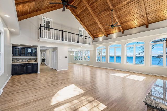 W277N3016 Rocky Point ROAD, Pewaukee, WI 53072
