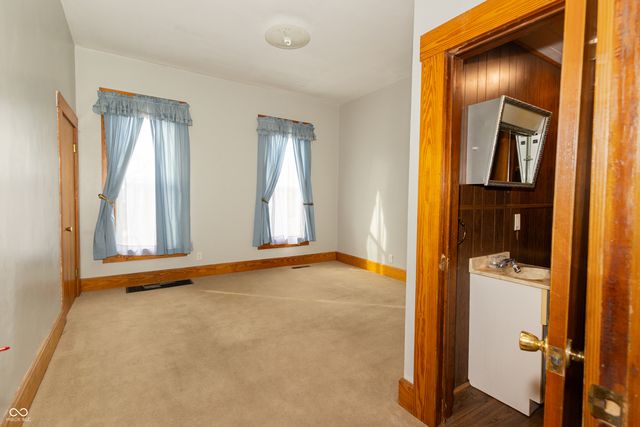 636 S Obrien Street, Seymour, IN 47274