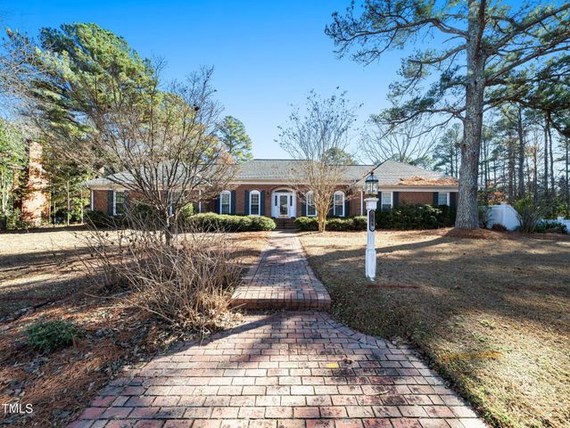 811 Baker Street, Smithfield, NC 27577