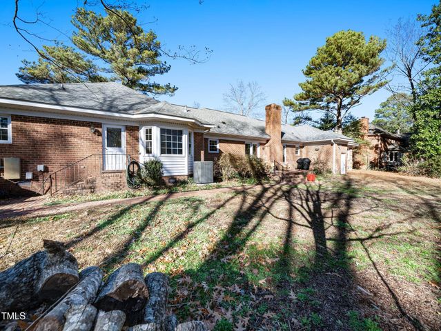 811 Baker Street, Smithfield, NC 27577