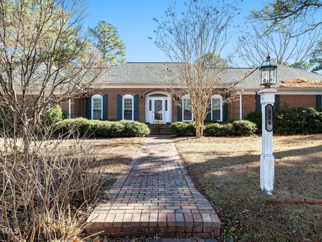 811 Baker Street, Smithfield, NC 27577