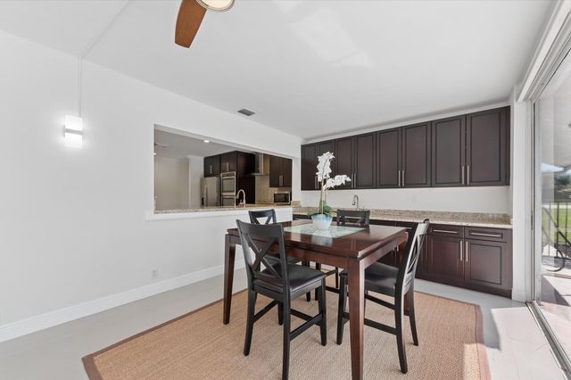 4755 Loquat Circle, Boynton Beach, FL 33436