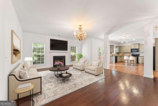 208 Sawtooth Court, Canton, GA 30114