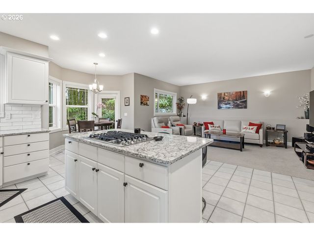 13070 Sw WOODSHIRE Ln, Tigard, OR 97223