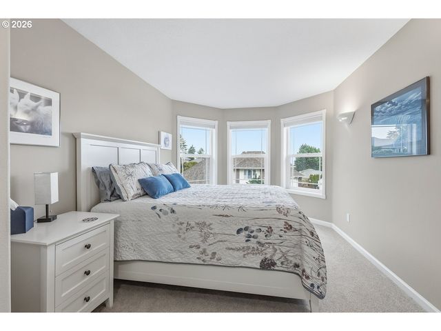 13070 Sw WOODSHIRE Ln, Tigard, OR 97223