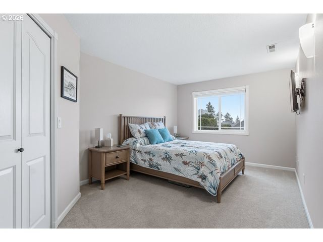 13070 Sw WOODSHIRE Ln, Tigard, OR 97223