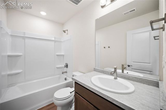 11864 Lost Peak Lane, Colorado Springs, CO 80925