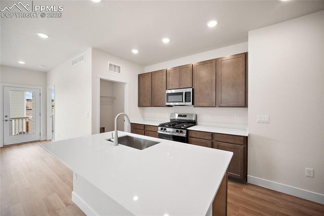 11864 Lost Peak Lane, Colorado Springs, CO 80925