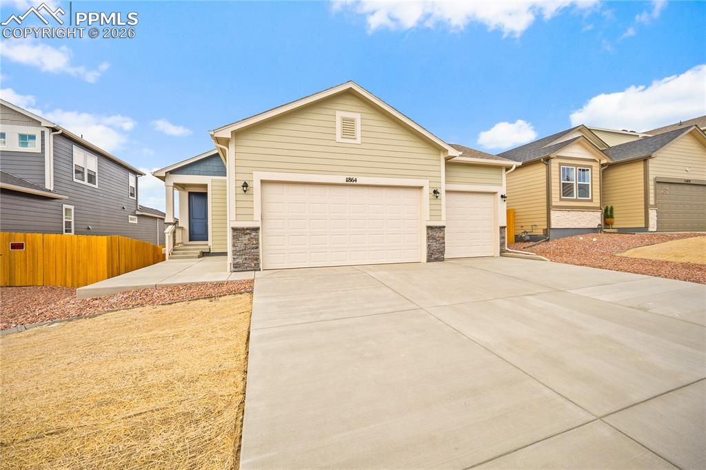 11864 Lost Peak Lane, Colorado Springs, CO 80925