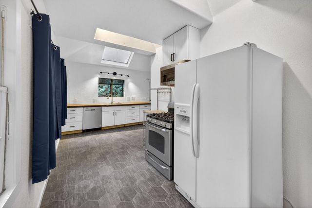 15194 Big Basin Way, Boulder Creek, CA 95006