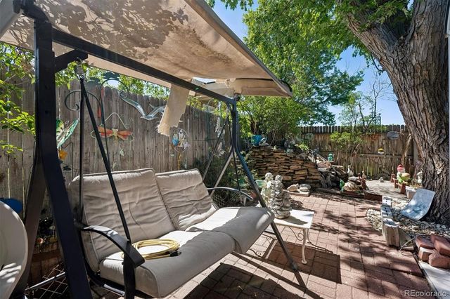 5014 Scranton Court, Denver, CO 80239