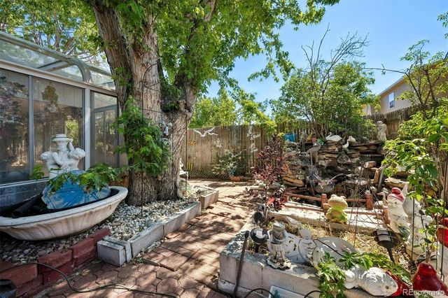 5014 Scranton Court, Denver, CO 80239