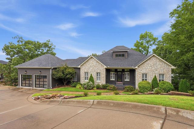 5800 Brush Creek Loop, Conway, AR 72034