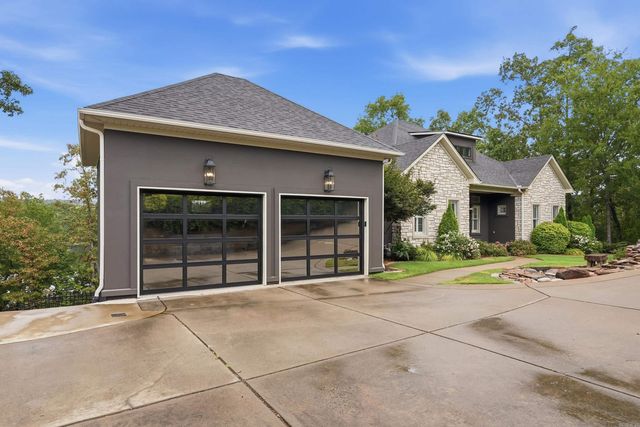 5800 Brush Creek Loop, Conway, AR 72034