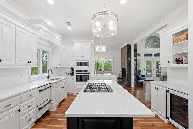5800 Brush Creek Loop, Conway, AR 72034