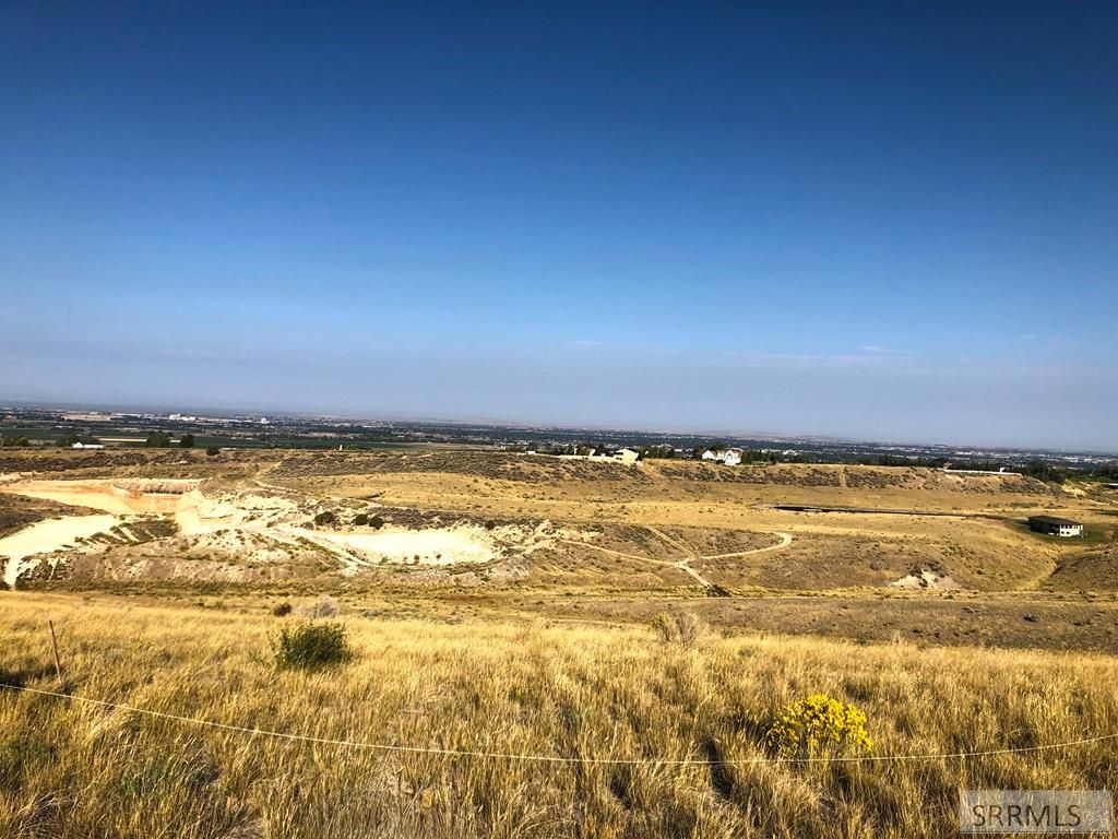 Image 4 of property listing at 7610 S Pebble Lane, Idaho Falls, ID 83406