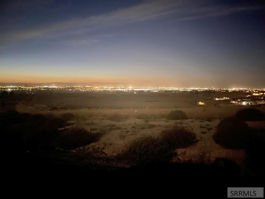 Image 5 of property listing at 7610 S Pebble Lane, Idaho Falls, ID 83406