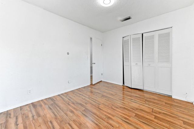7000 NW 95th Terrace, Tamarac, FL 33321