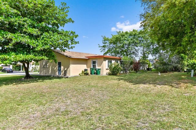 7000 NW 95th Terrace, Tamarac, FL 33321